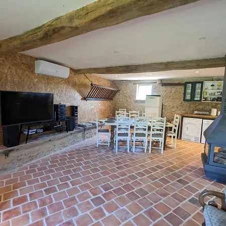 Courtemaux, 4 Pieces, 6 Personnes - Fr-1-590-360 Tatil Evi La Coudre (Aube)